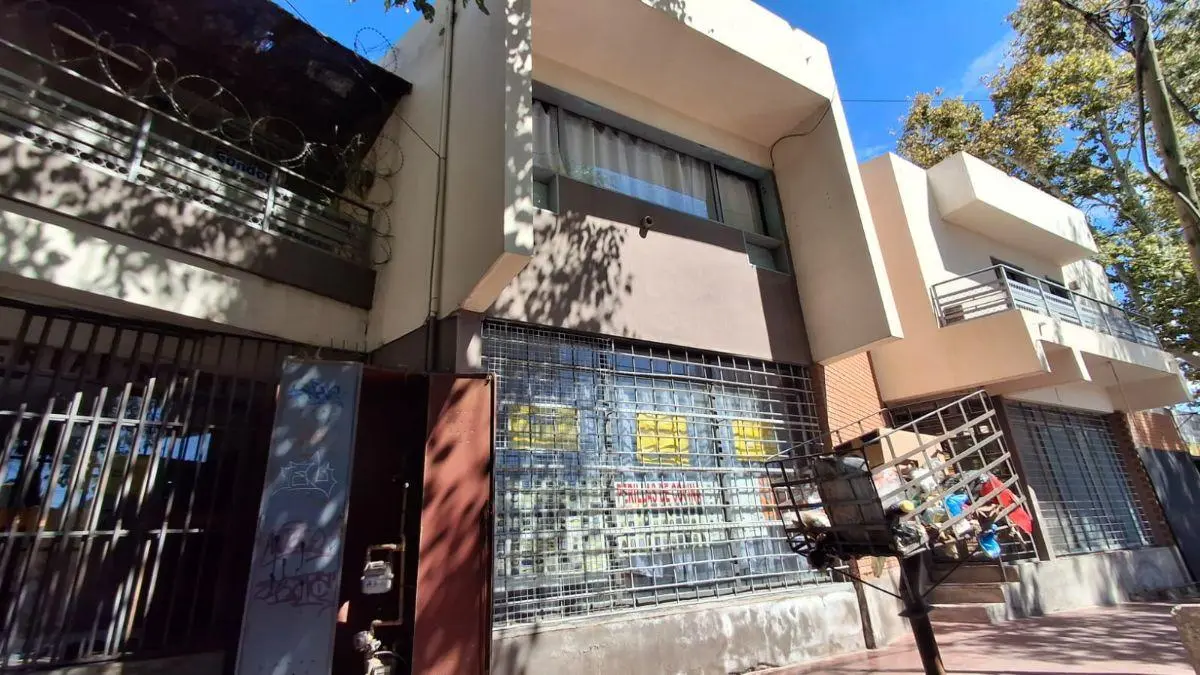 Vendo Locales Comerciales y Departamentos en Rodeo de la Cruz 3