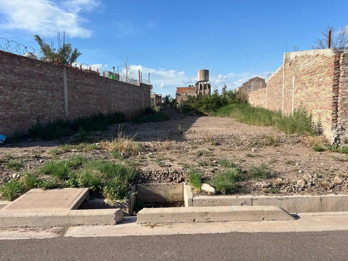 Vendo Lote en Maipú 5