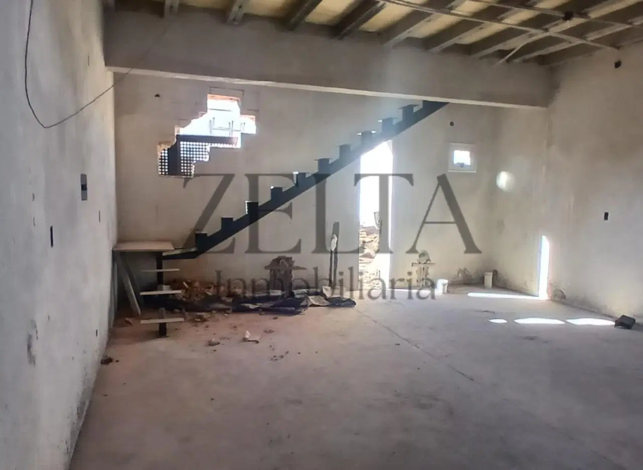 Alquilo Local Comercial en Maipú 3