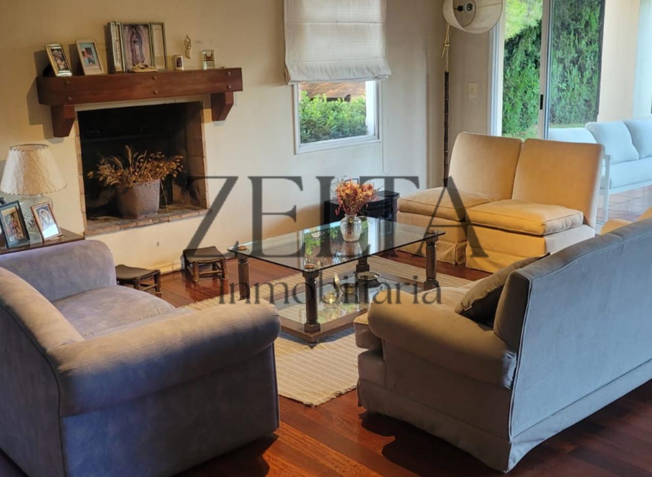Vendo Casa en Barrio las Candelas I, en Chacras de Coria