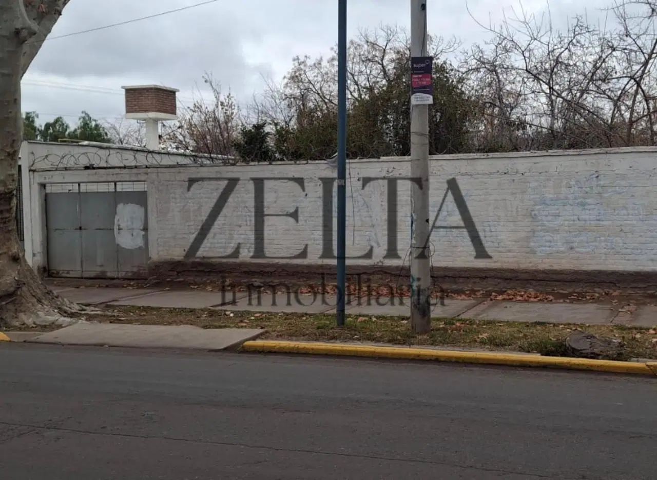 Vendo Lote en Godoy Cruz 2
