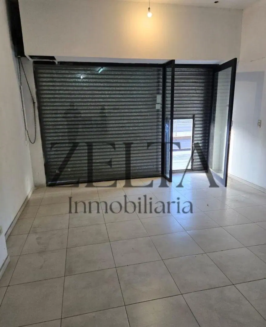 Alquilo Local Comercial en Guaymallén. 4