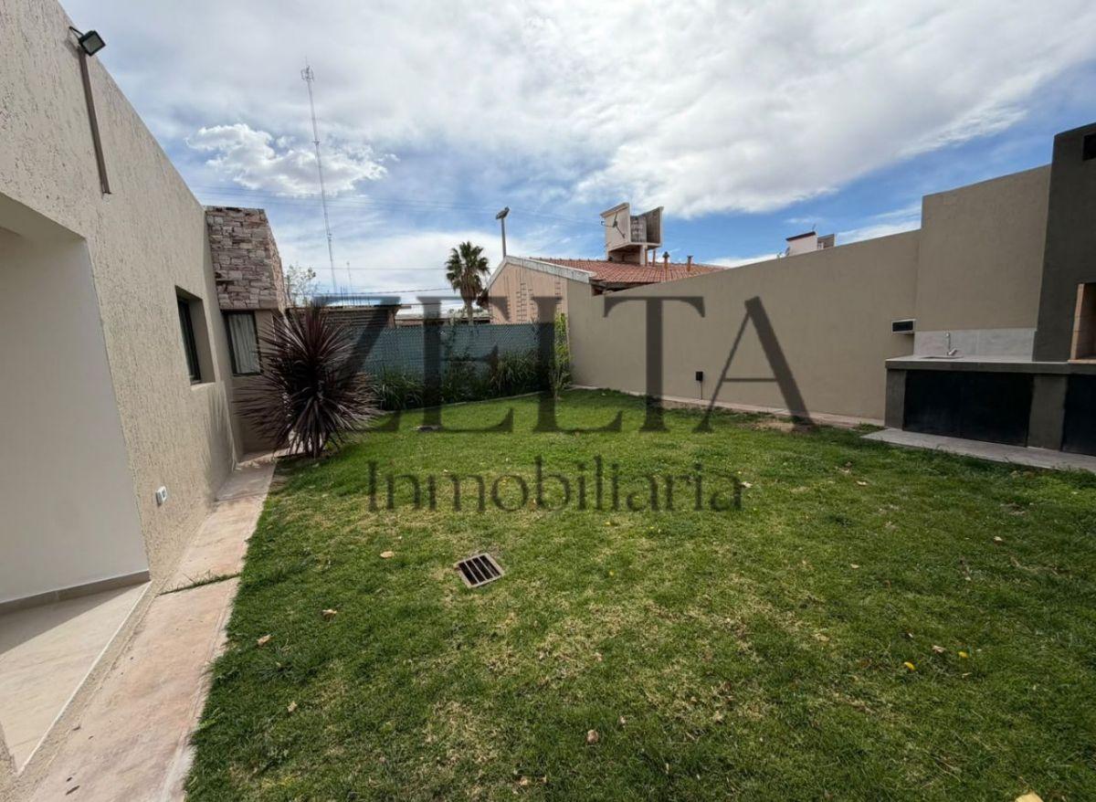 Foto de Alquilo Casa en Barrio Furlotti, Maipú, imagen 2