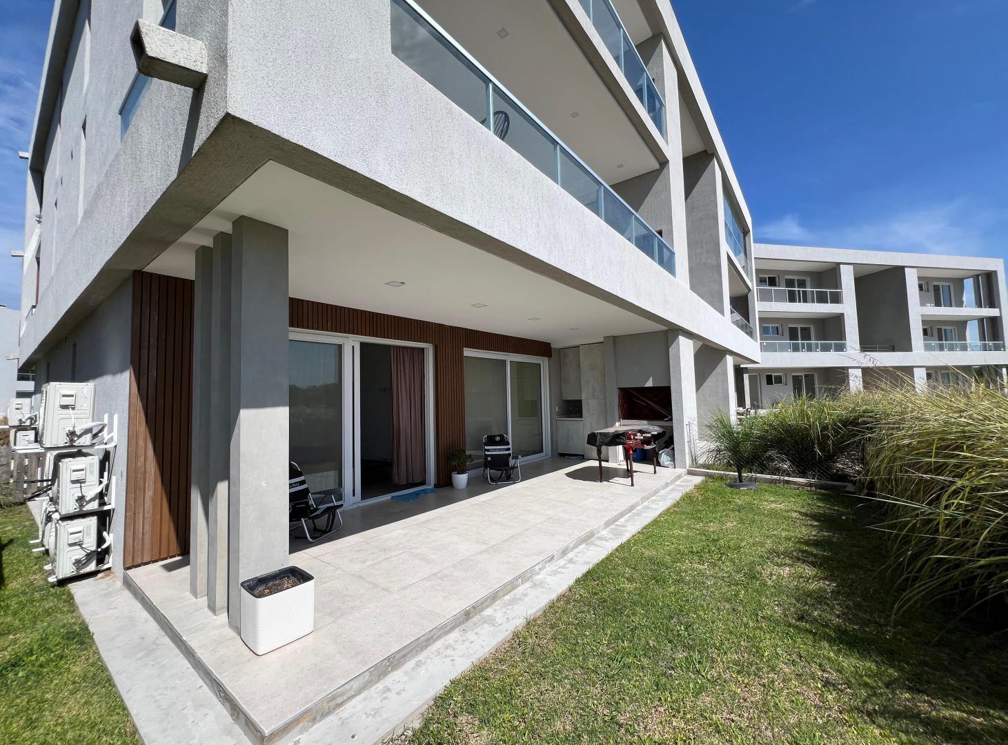 Venta - Townhouse Pilara - La calesa - 1 Dormitorio - 2 Ambientes