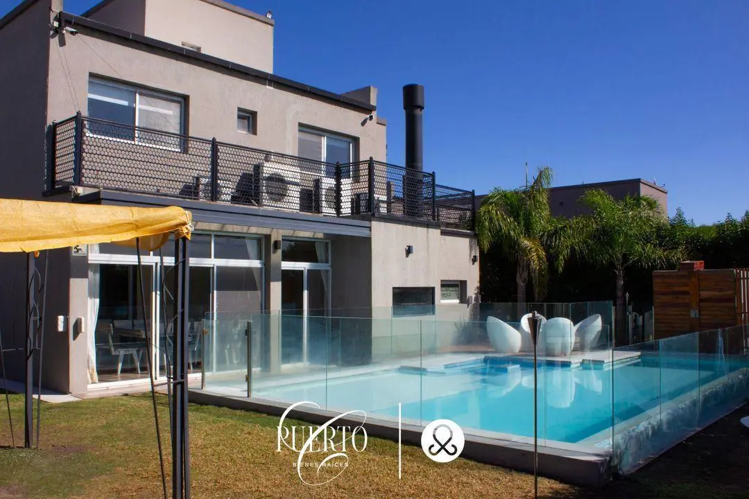 Venta Casa 6 Ambientes de  300 m² en Barrio Privado Casuarinas Premium, Canning 2