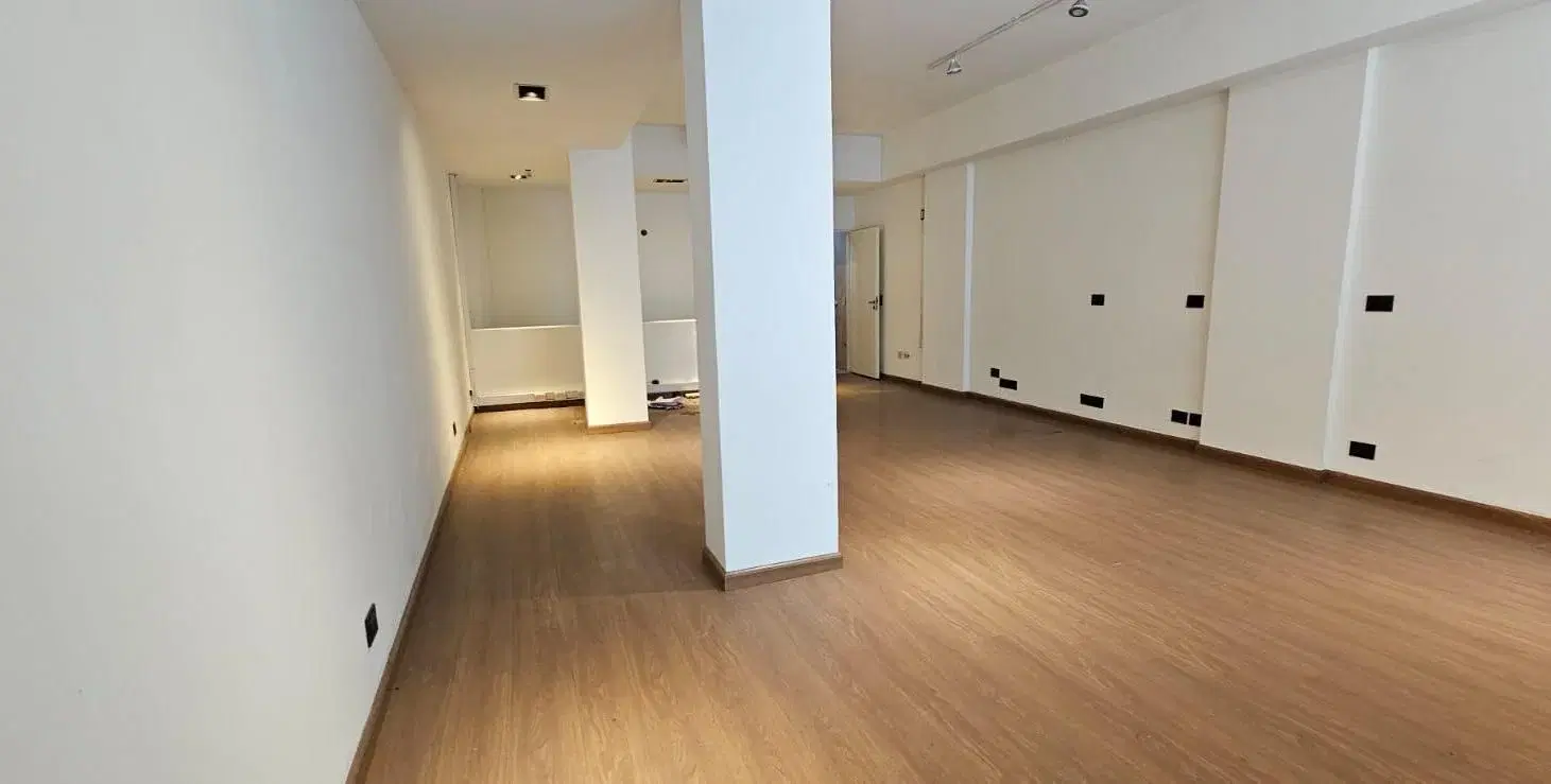 Alquiler Local comercial de 85 m2 en Recoleta 3