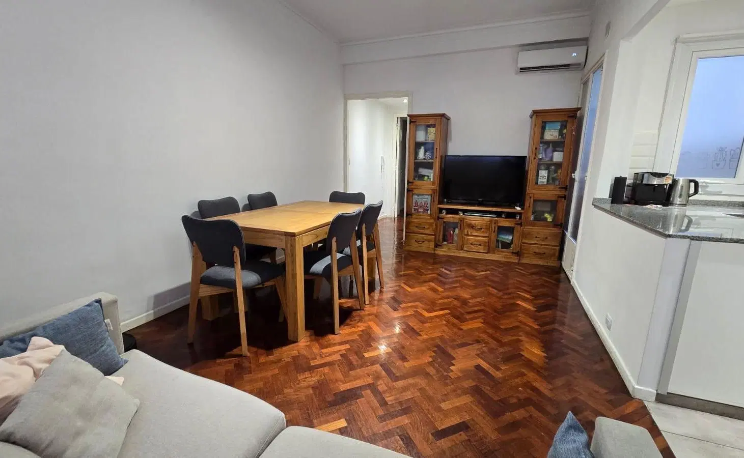 Venta Departamento 2 ambientes 55 m2 con balcón en Parque Chacabuco 5