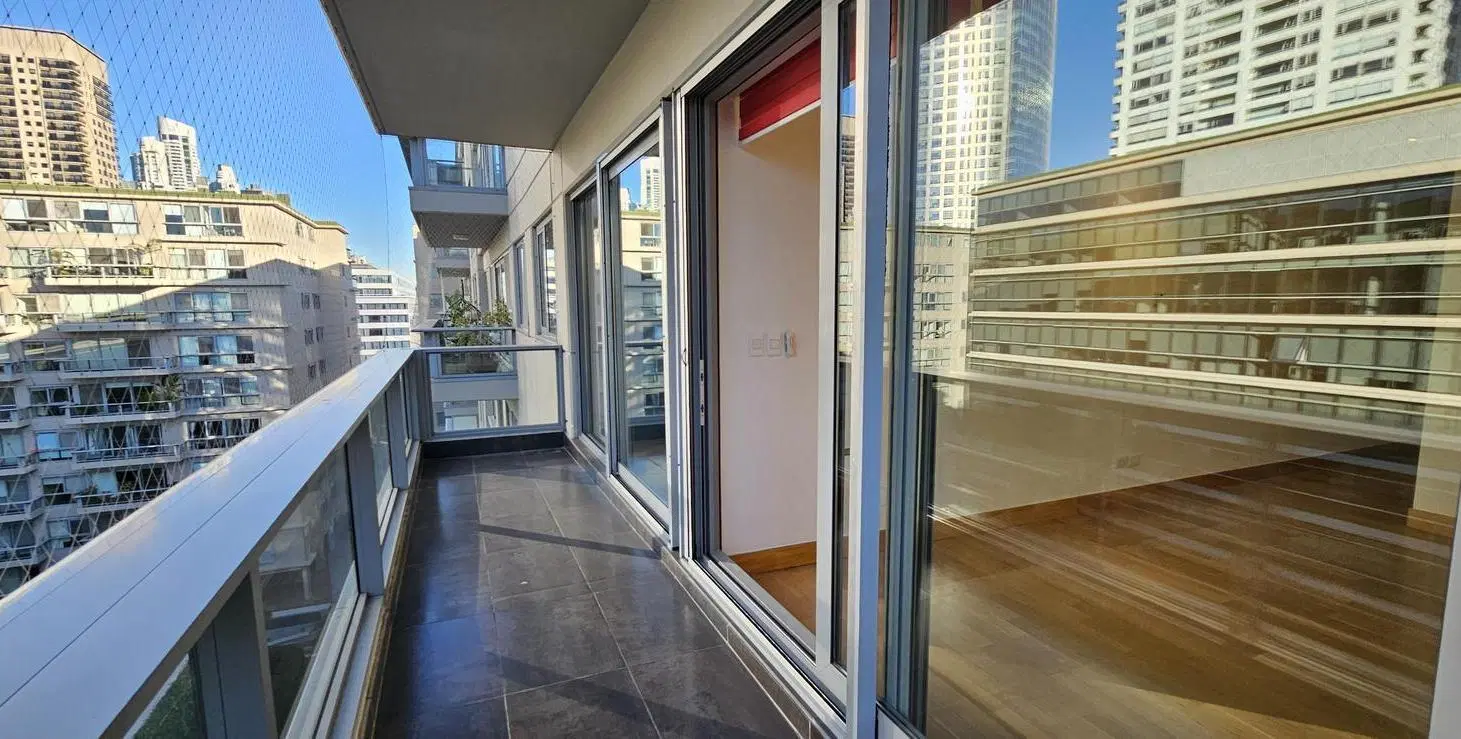 Venta Departamento 5 ambientes 340.13 m2 dependencia en Madero Center Puerto Madero 4