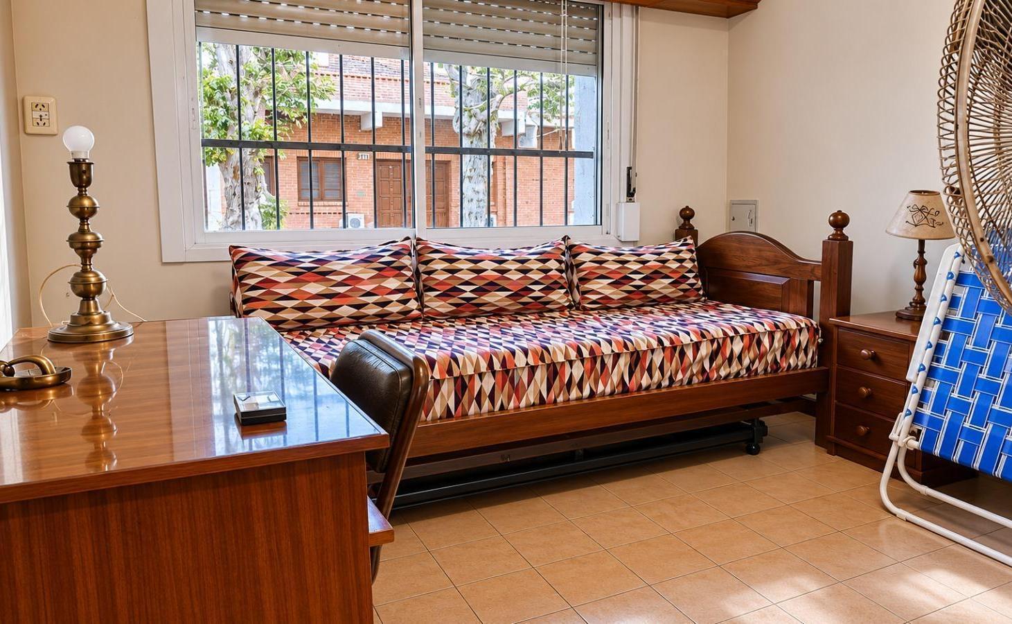 Foto de Venta casa 4 ambientes 90 m² jardín parrilla y entrada para auto San, imagen 1