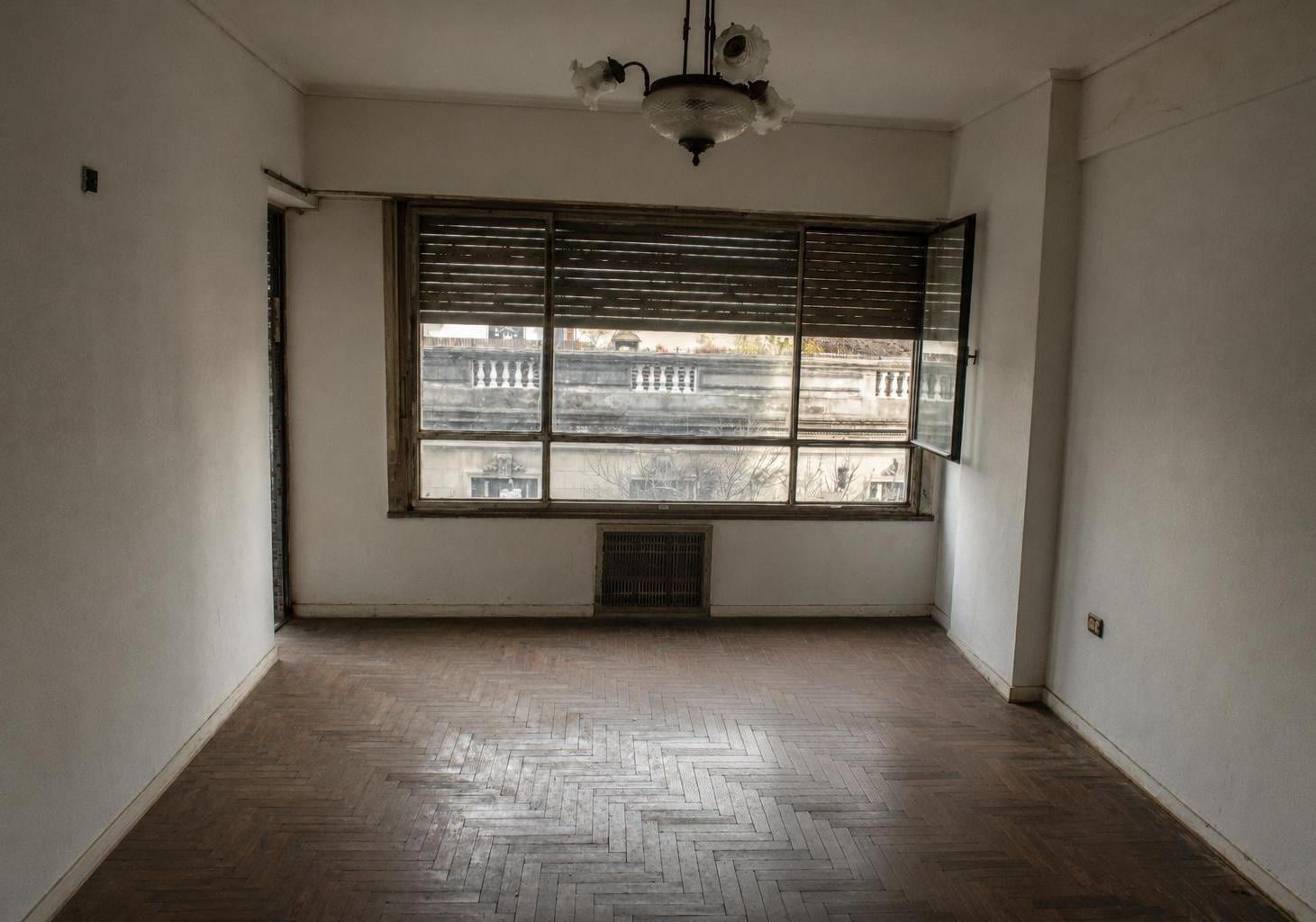 Venta Departamento 3 ambientes 74.79 m2 balcón y dependencia en Balvanera