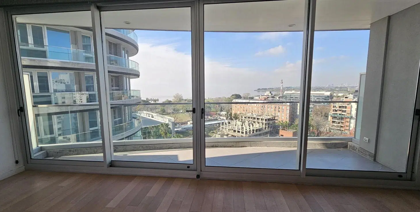 Venta Departamento 3 ambientes  de 137,55 m²  cochera terraza Infinity Towers Vicente López 4