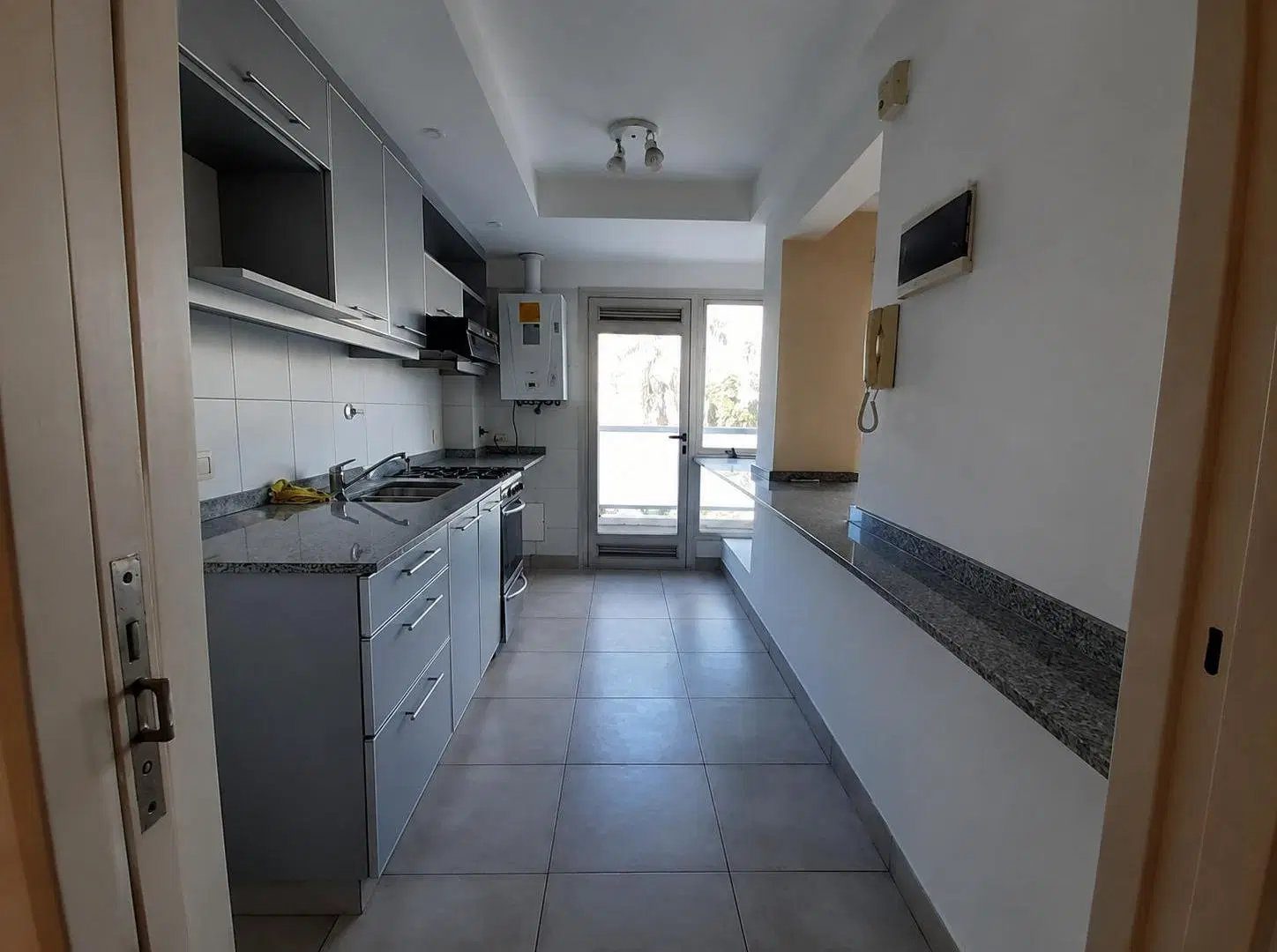Venta Departamento 3 ambientes de 71 m2 balcón aterrazado en Nuñez 3