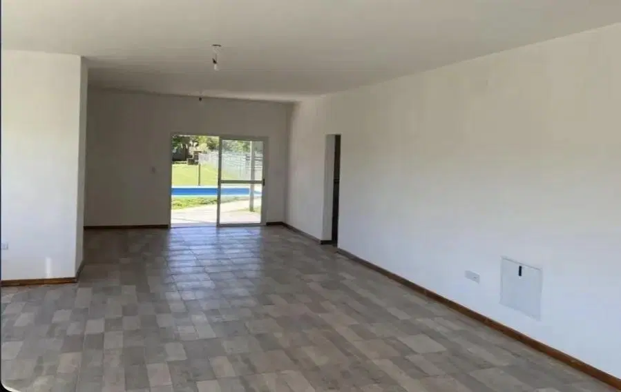 Alquiler casa 4 ambientes con pileta en San Sebastián 5