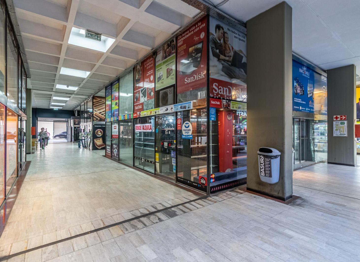 Foto de Alquiler local comercial con entrepiso en Galería Jardín, Microcentro, imagen 2