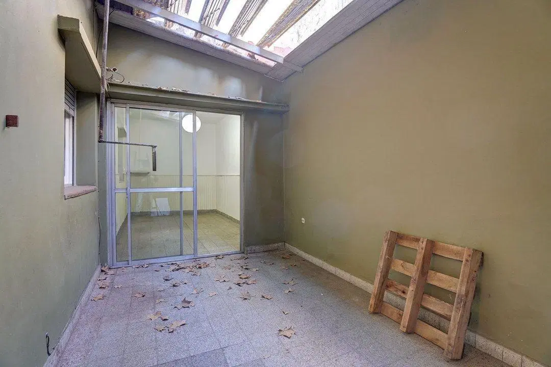 Venta Casa de 6 ambientes doble terraza Vélez Sársfield 4