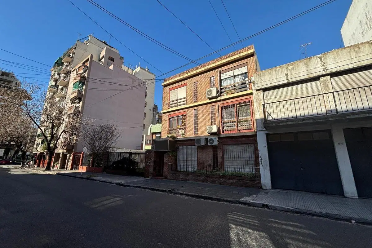 Venta Departamento 3 Ambientes con Jardín y Quincho en Balvanera 5