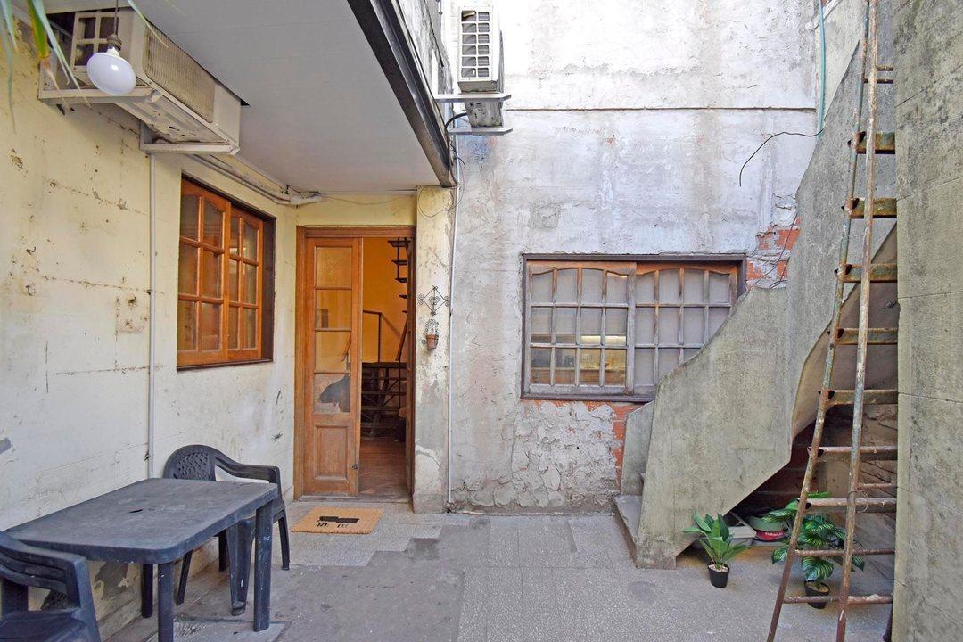 Foto de Venta PH 4 ambientes de 141 m² terraza y patio en Villa Devoto, imagen 1