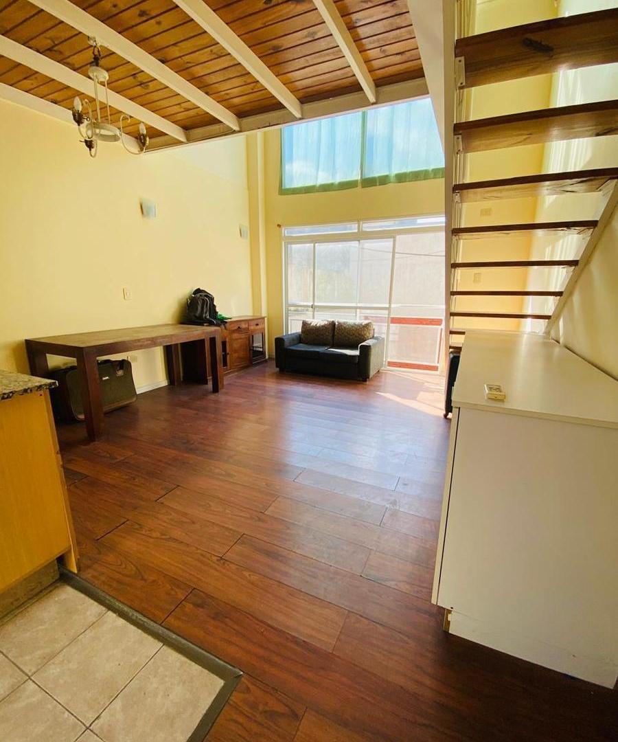 Foto de Venta PH 2 ambientes con patio en Parque Avellaneda, imagen 1