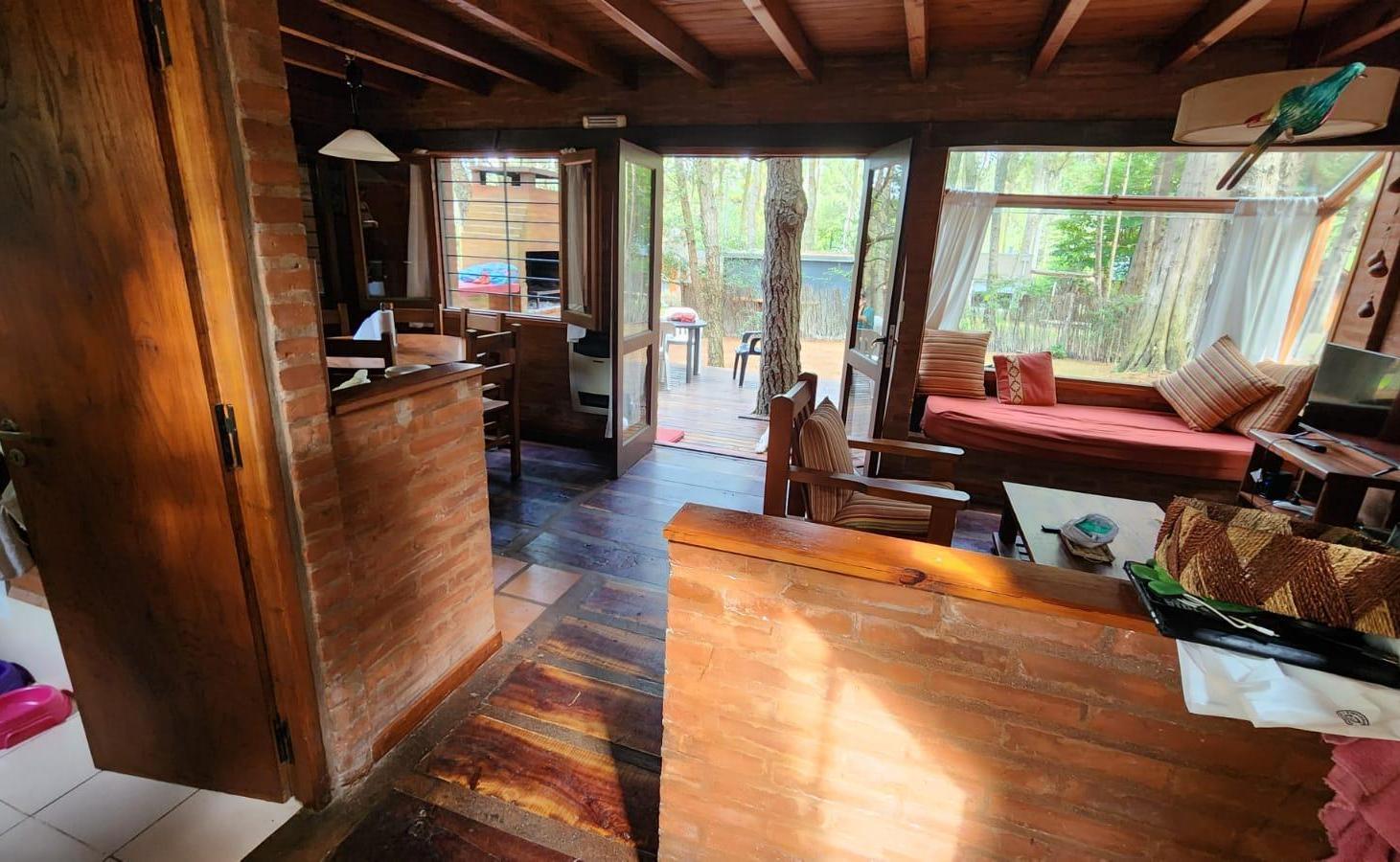 Foto de Venta Casa 3 ambientes parrilla y jacuzzi en Mar de las Pampas, imagen 1