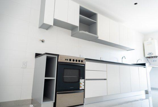 Foto de Venta Departamento 3 ambientes con cochera y balcón en Quiles, imagen 3