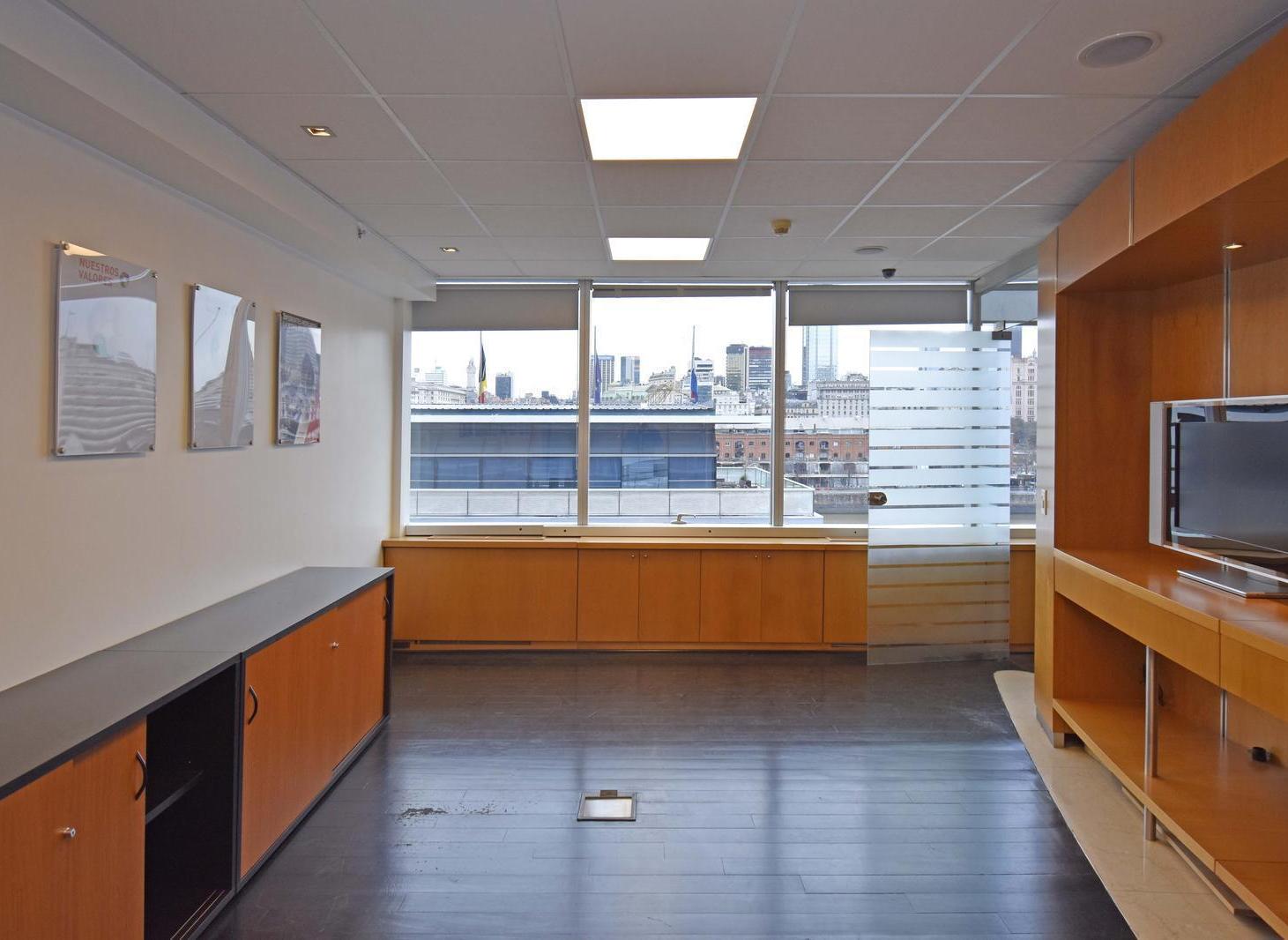 Foto de Venta oficina en esquina con vista al dique y cochera en Puerto Madero, imagen 5