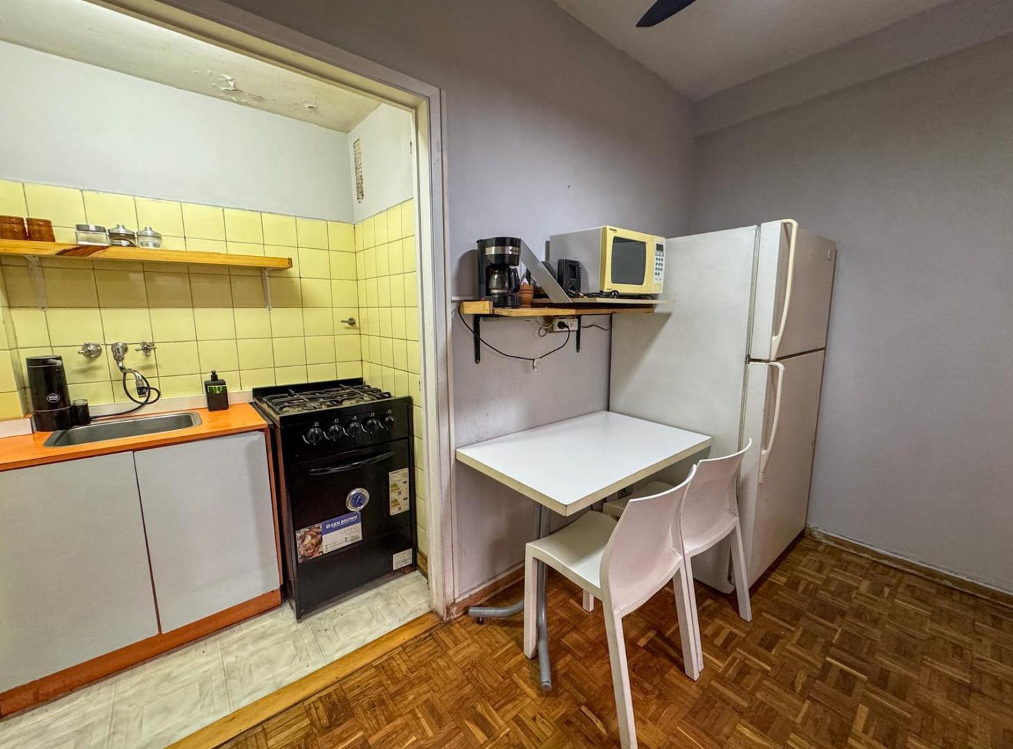 Foto de Venta Oficina de 33 m2 con 2 despachos en Retiro, imagen 1