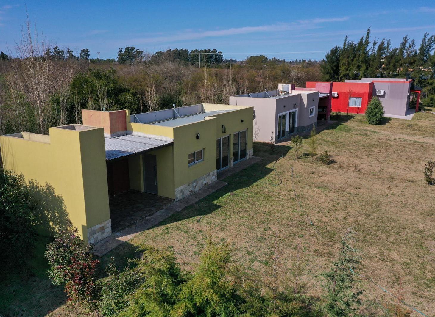 Foto de Venta monoambiente 89,62 m² con amplio parque y quincho en Colón Entre, imagen 2