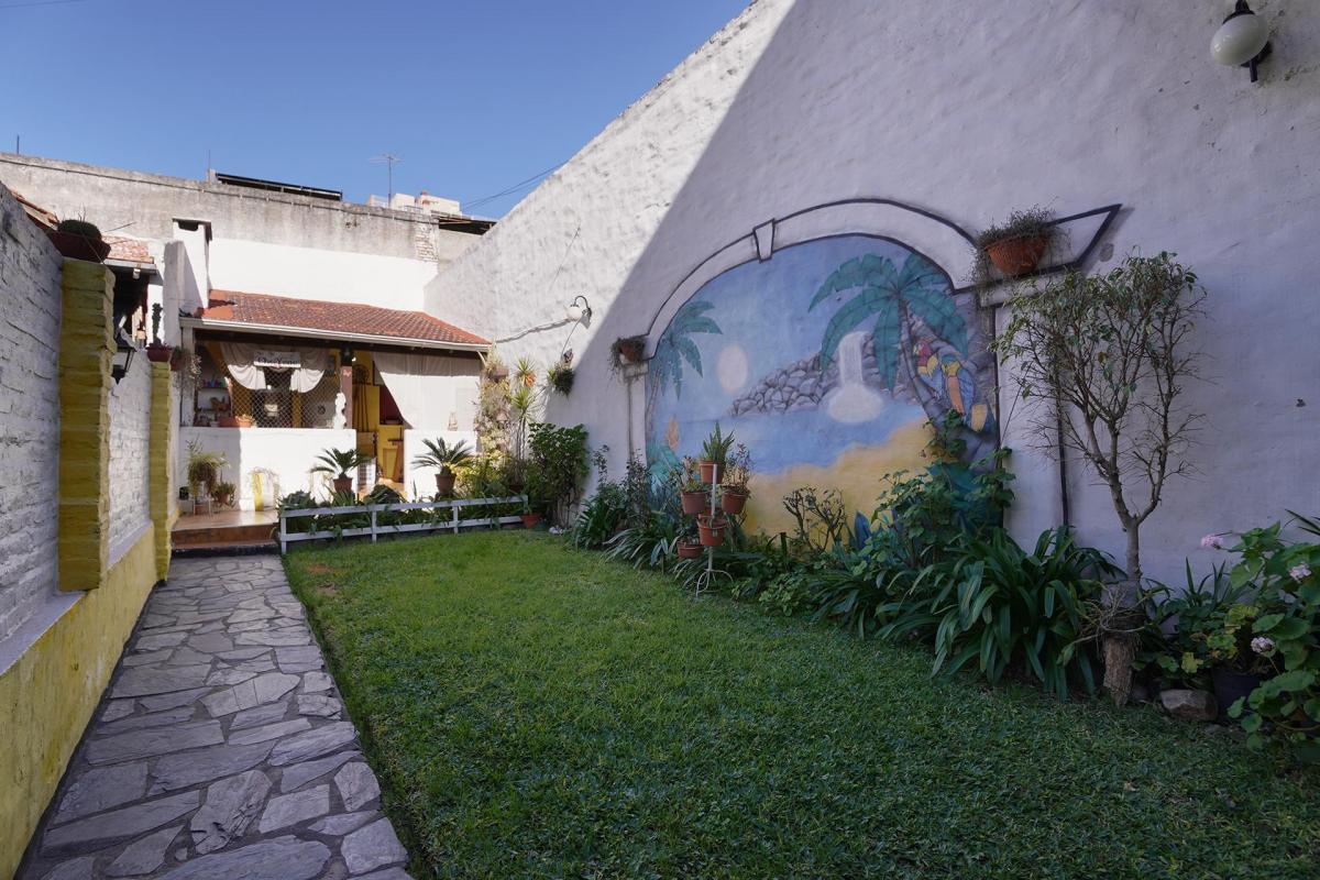 Foto de Venta Departamento 3 Ambientes con Jardín y Quincho en Balvanera, imagen 4