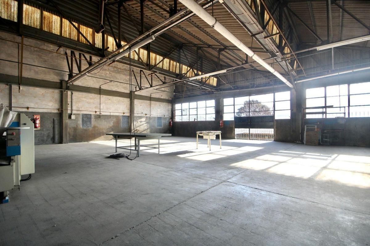 Foto de Venta Nave Industrial 1.465 m2 en Villa Dominico Avellaneda, imagen 3