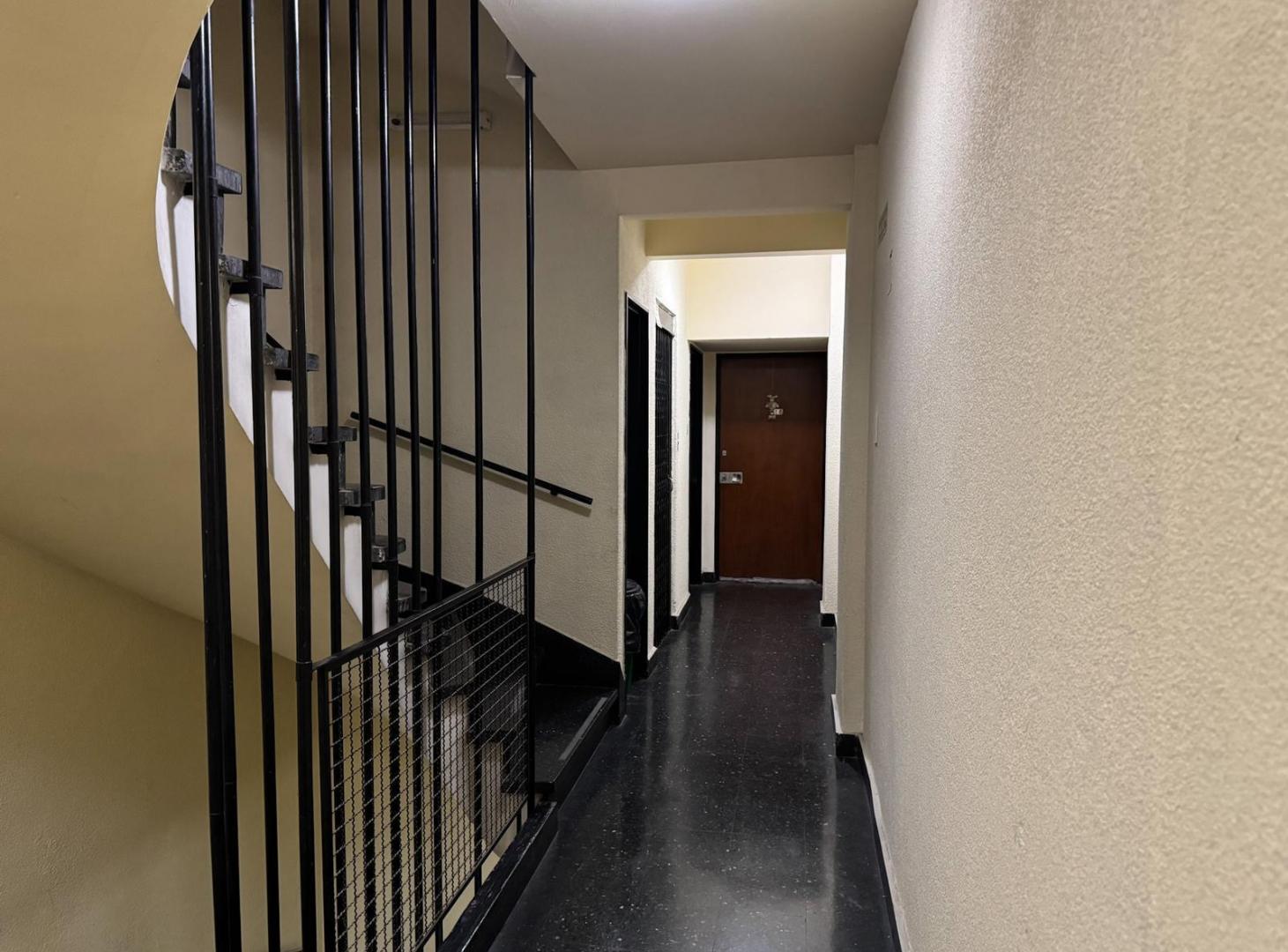 Foto de Venta Monoambiente con balcón en Almagro, imagen 4