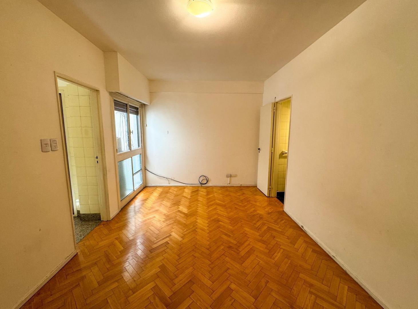 Foto de Venta Monoambiente con balcón en Almagro, imagen 5