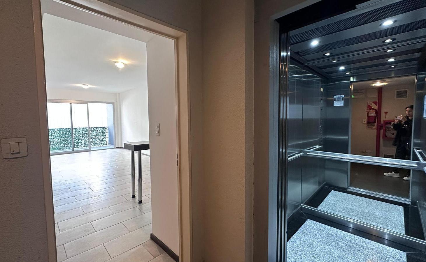 Foto de Alquiler monoambiente con balcón y amenities en Almagro, imagen 3