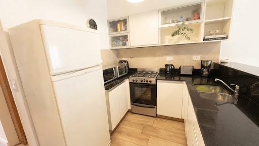 Foto de Alquiler departamento 2 ambientes con balcón en Las Cañitas, imagen 2
