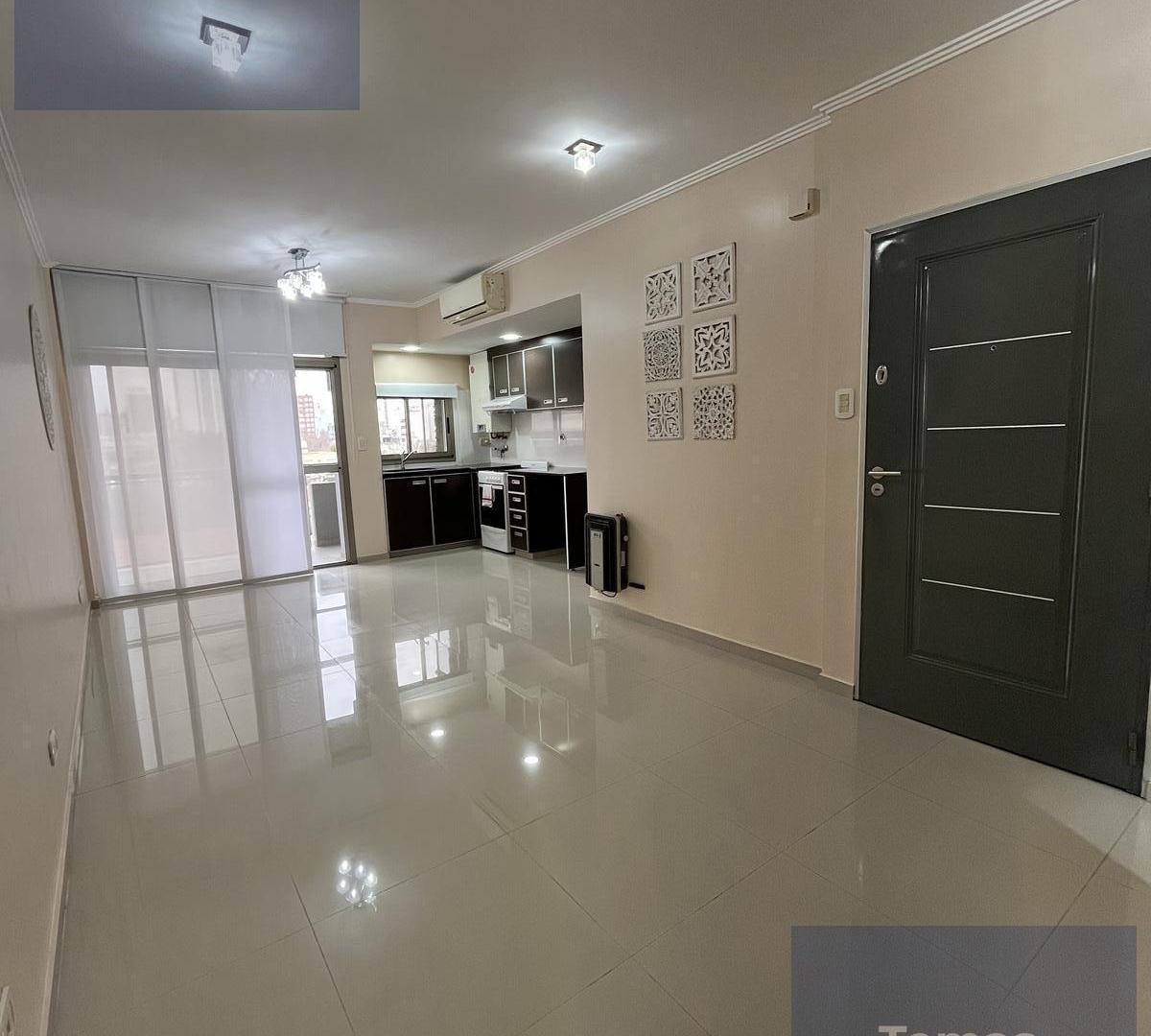 Foto de 2 Ambientes en Alquiler con 2 Balcones, Cochera Cubierta Y Suite, imagen 3