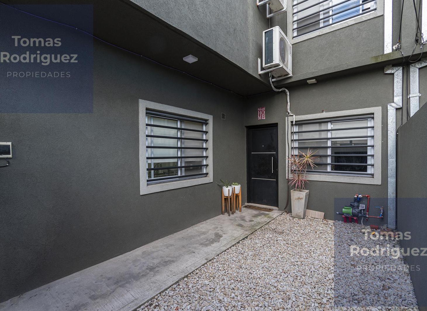 Foto de Dúplex de 3 Ambientes con Guardacoche | Sin Expensas | Apto Crédito |, imagen 2