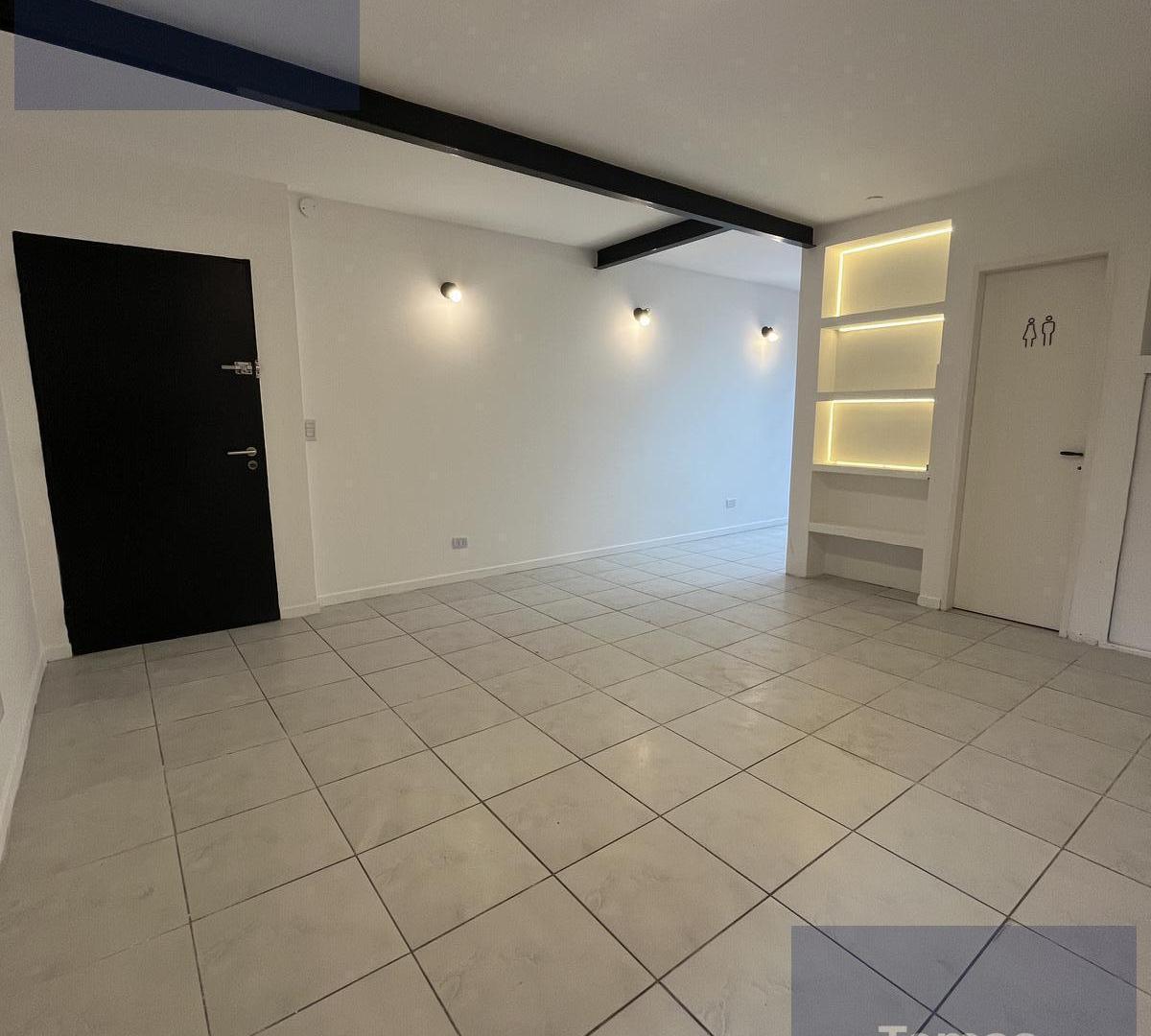 Foto de Monoambiente en Alquiler | Plaza Conesa - Quilmes Centro | 45 m² con, imagen 3