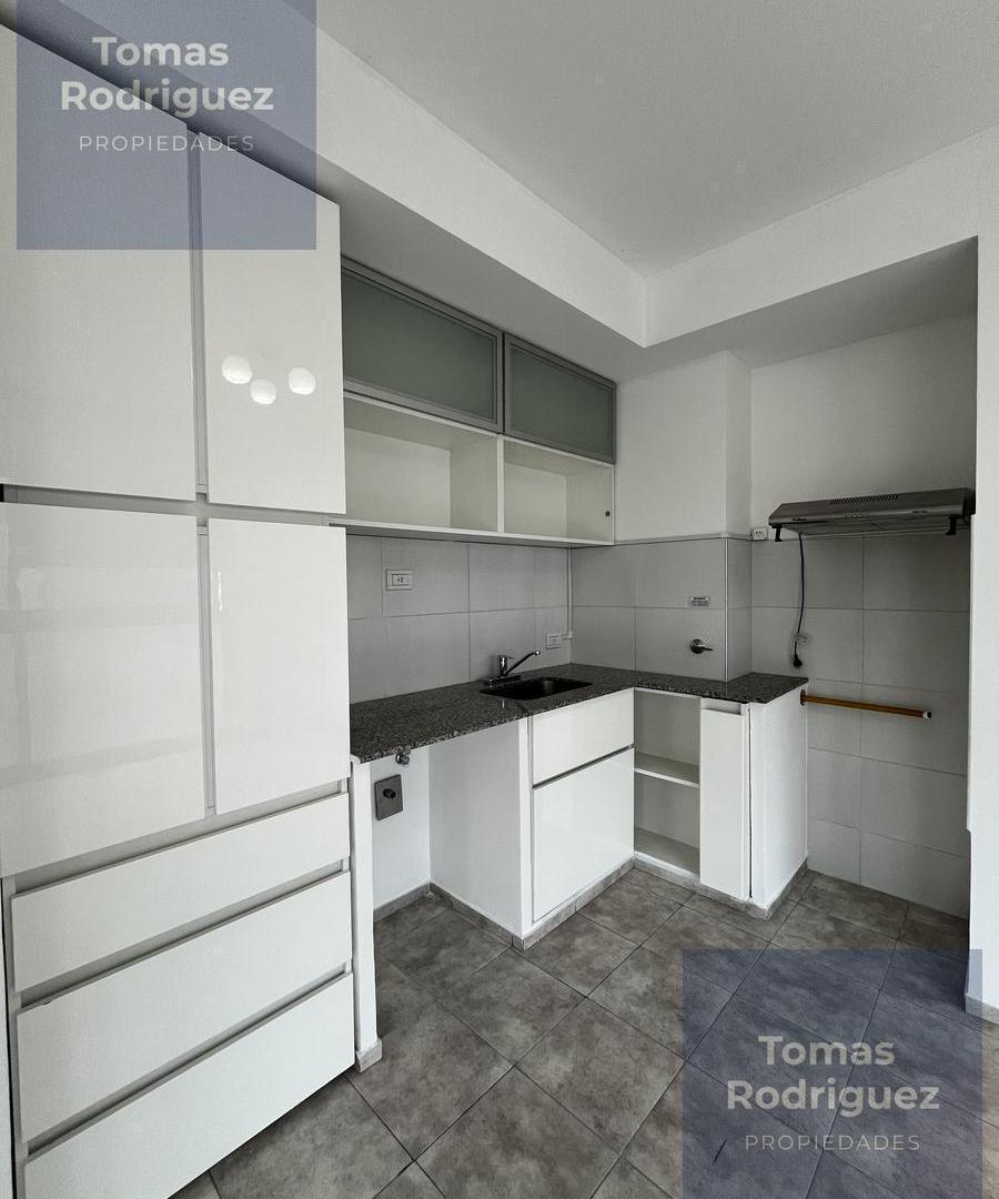 Foto de Monoambiente en Alquiler – 33 m² – Aire Acondicionado – Excelente, imagen 2