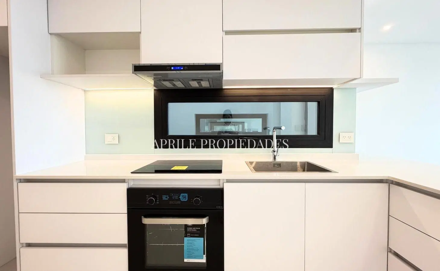 Exclusivo departamento 3 Amb. Frente al mar con cochera y amenities 5