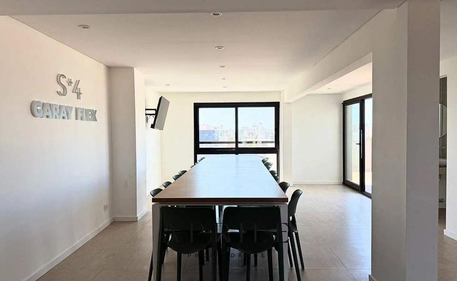 Monomabientes a estrenar | Edificio GARAY FLEX 3