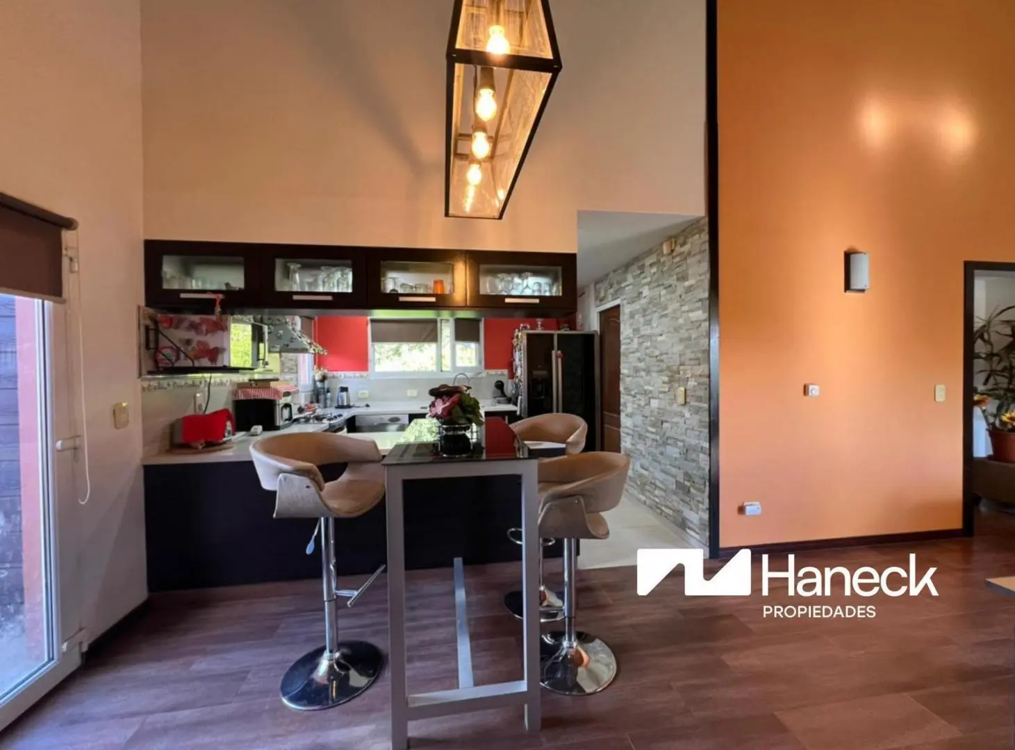 VENTA Casa 3 dormitorios, en una planta, Dina huapi 8