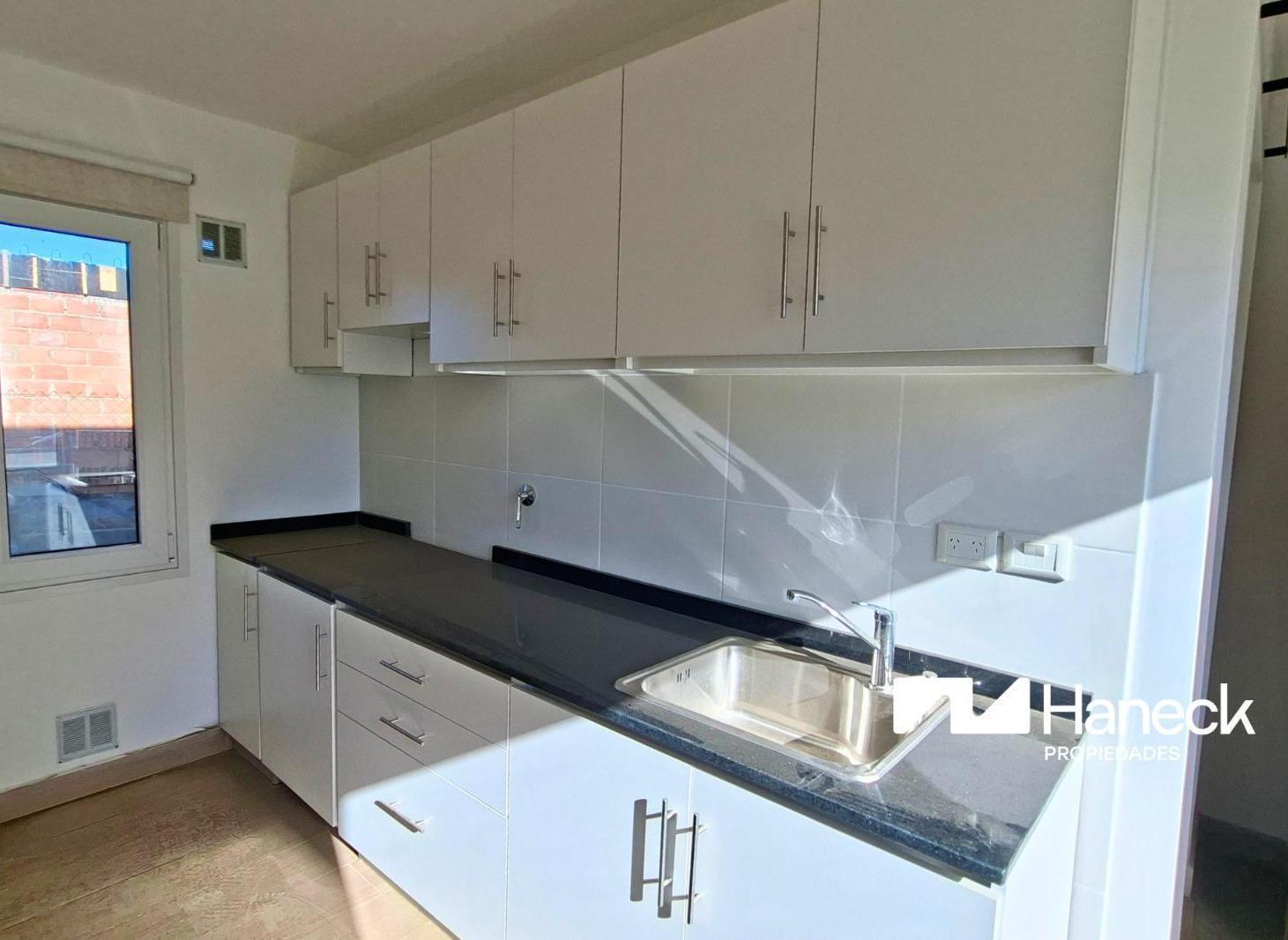 Foto de ALQUILER Departamento en Dina Huapi, imagen 5