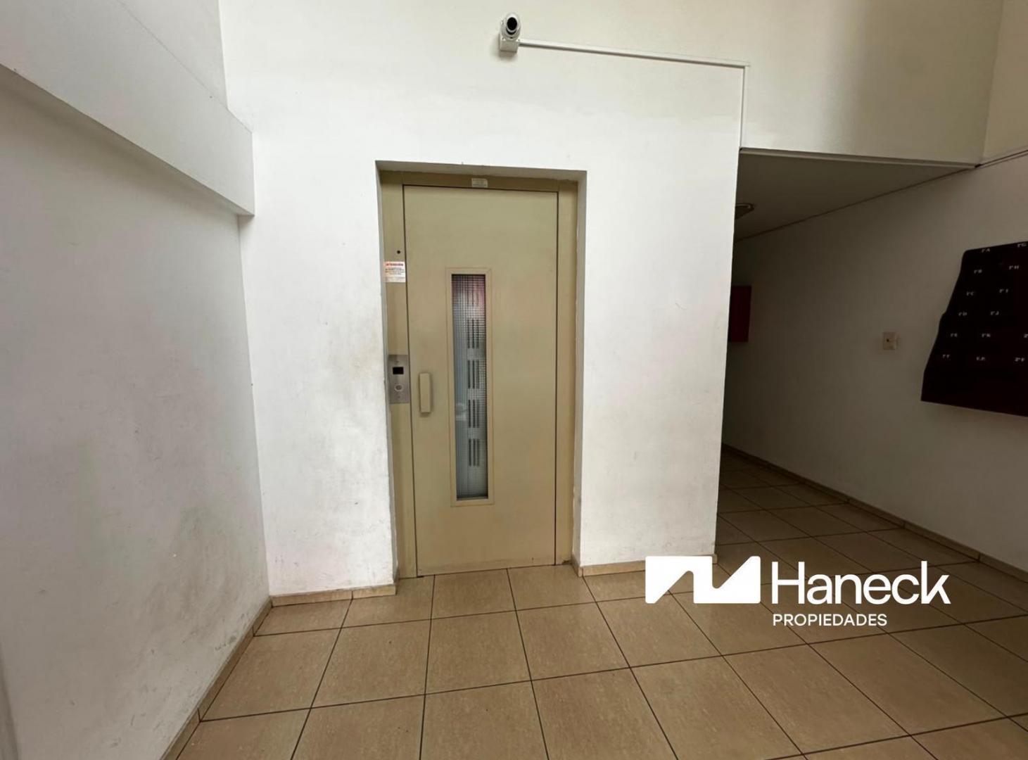 Foto de Departamento en alquiler permanente, S. C. de Bariloche, centro, imagen 1