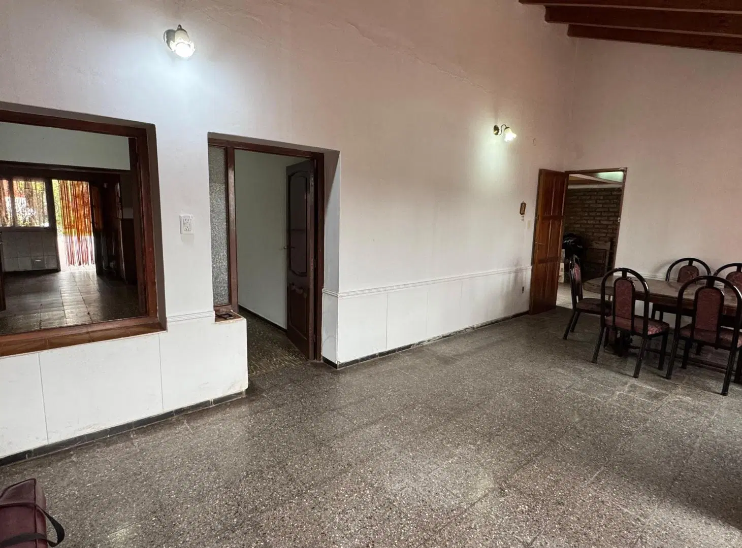 Casa en venta en Godoy Cruz 3 dormitorios 772m2 terreno 178m2 cubiertos 3