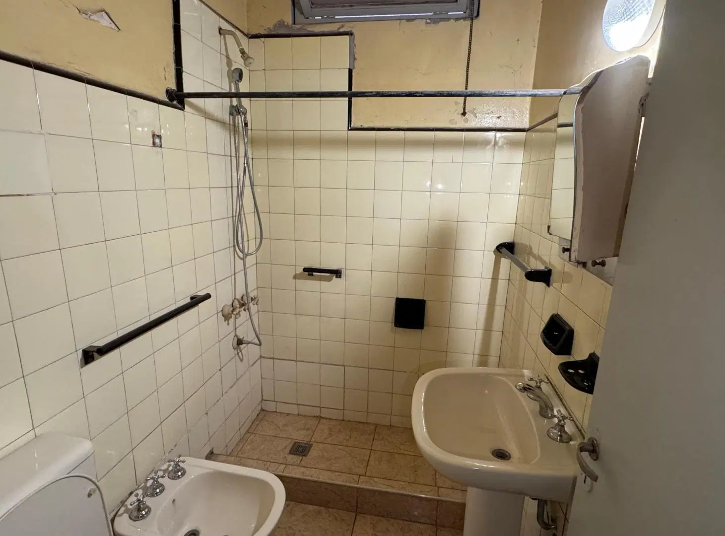 Casa en venta en Godoy Cruz 3 dormitorios 772m2 terreno 178m2 cubiertos 5