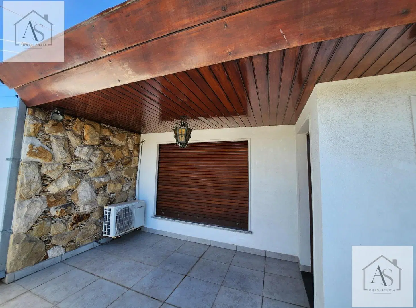 Venta Casa 5 ambientes Ramos Mejia con Pileta y Quincho 5