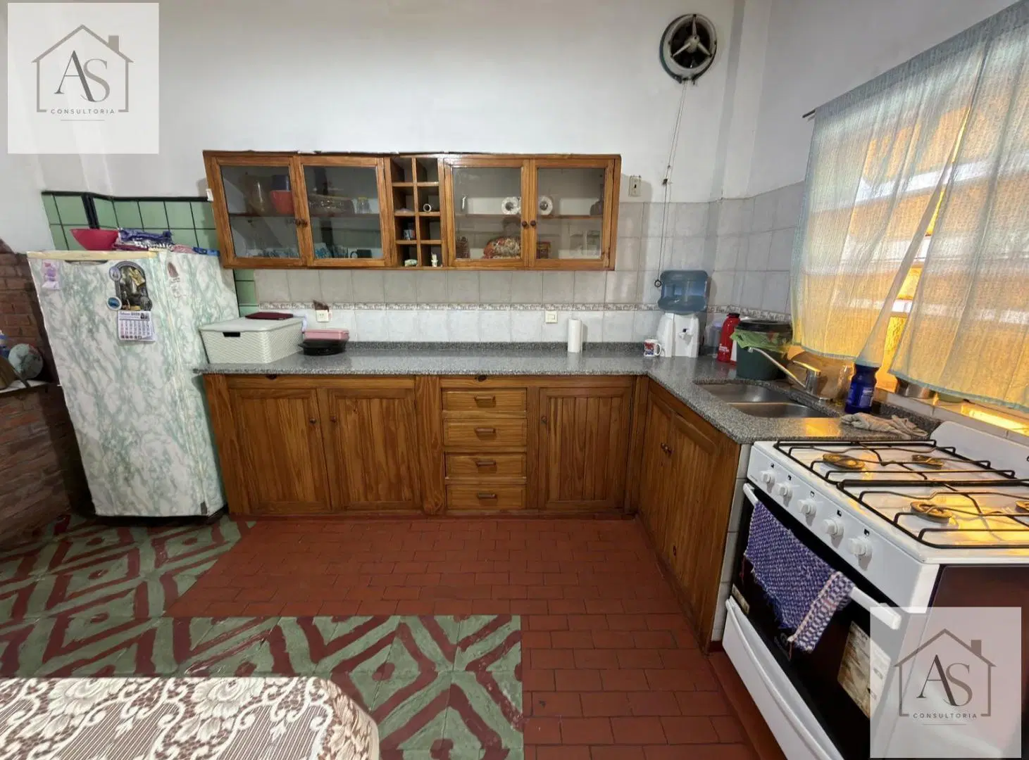 Venta Casa Villa Tesei 3 ambientes con garaje y jardin 3