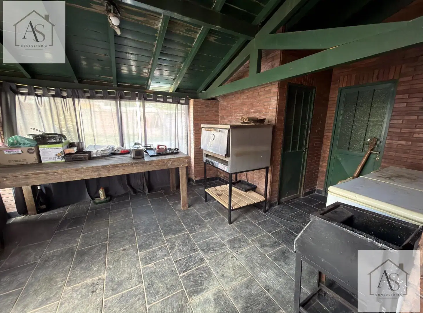Venta Casa William Morris 4 ambientes con parque y pileta 4