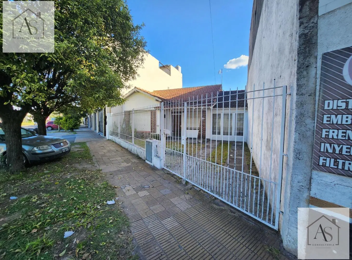 Alquiler Casa 2 ambientes patio y garaje Hurlingham 1
