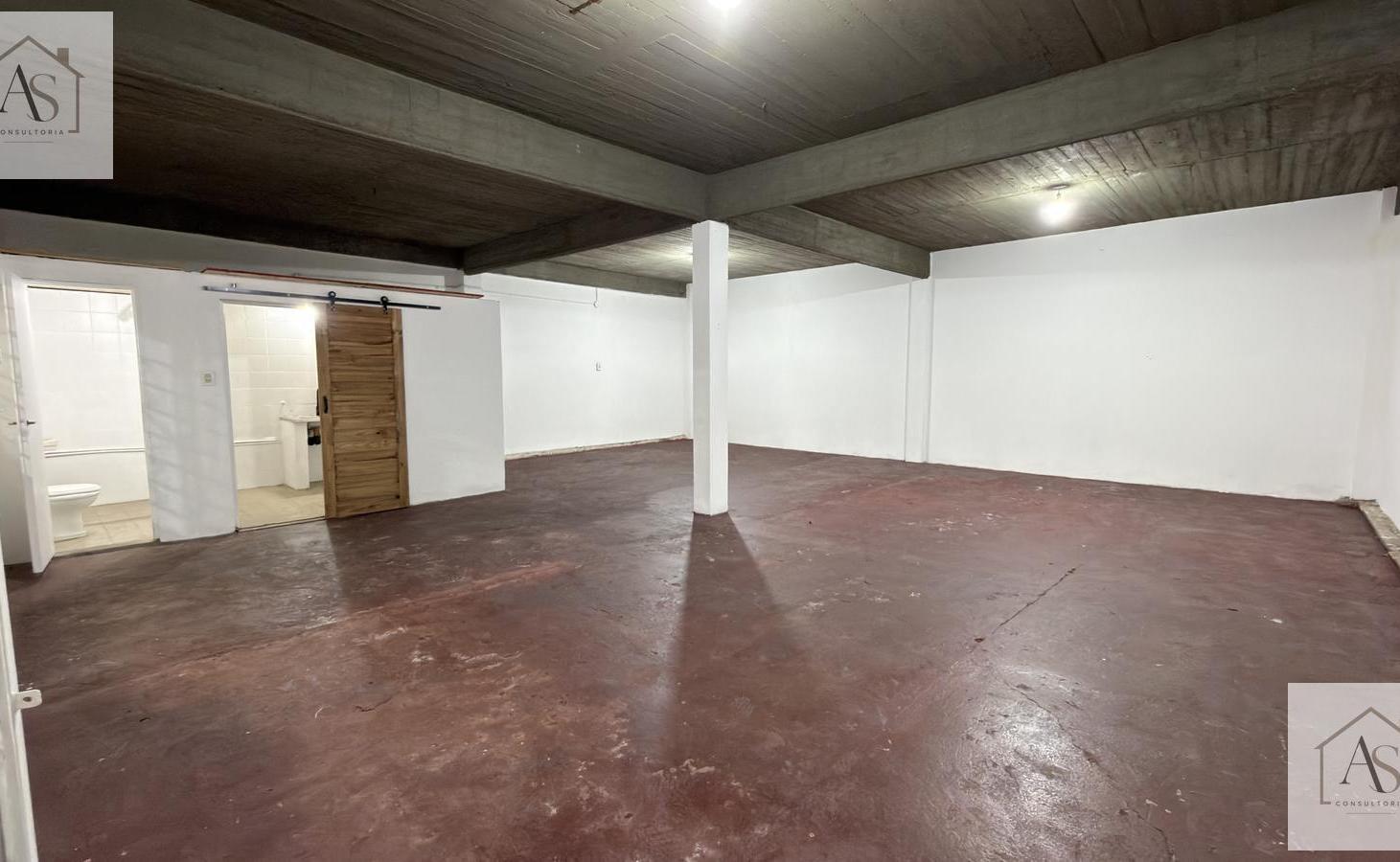 Foto de Alquiler de Deposito en Ituzaingo con entrada de camioneta ideal pyme, imagen 5