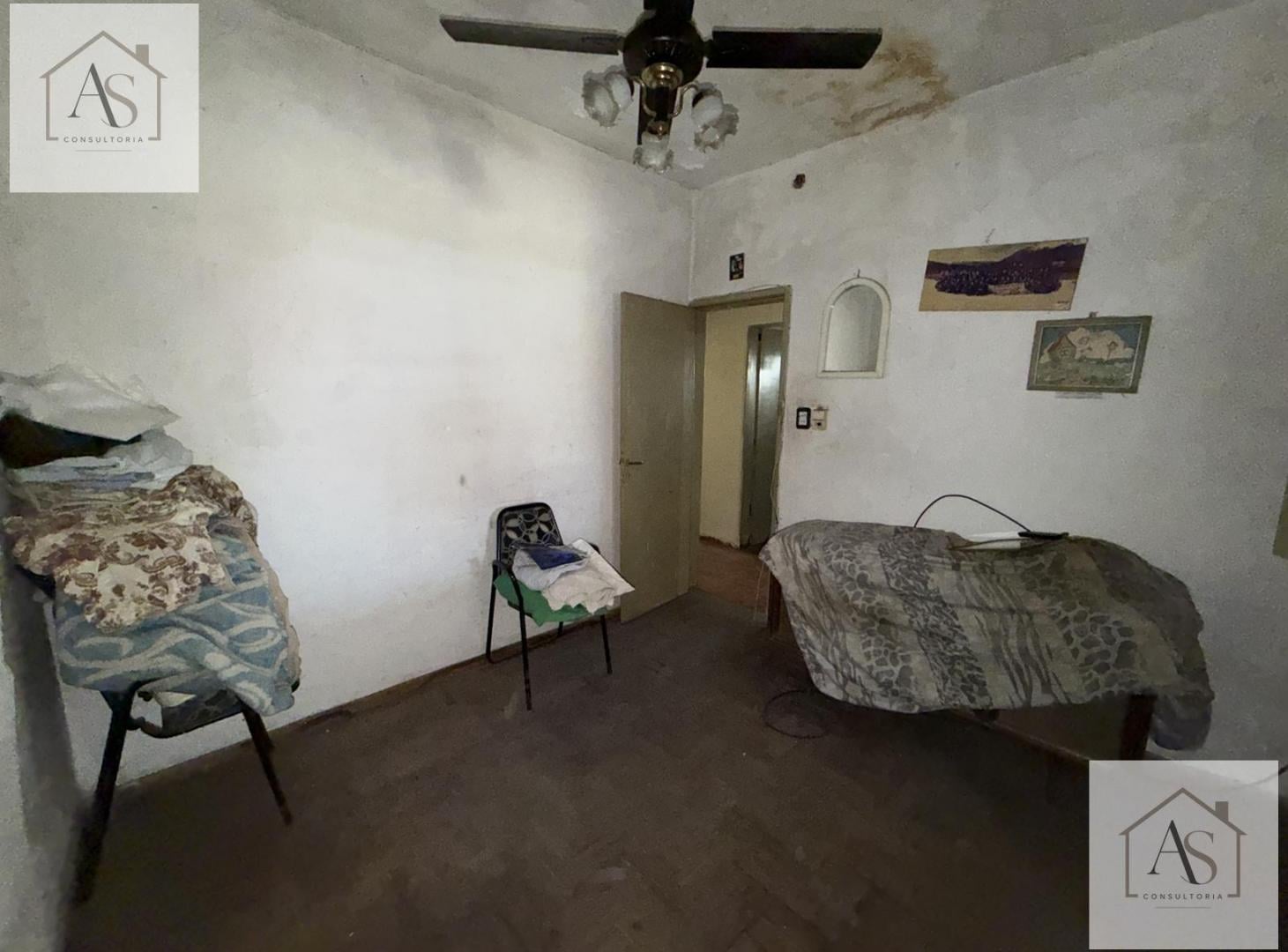 Foto de Venta Casa Villa Tesei 3 ambientes cochera y Local, imagen 4